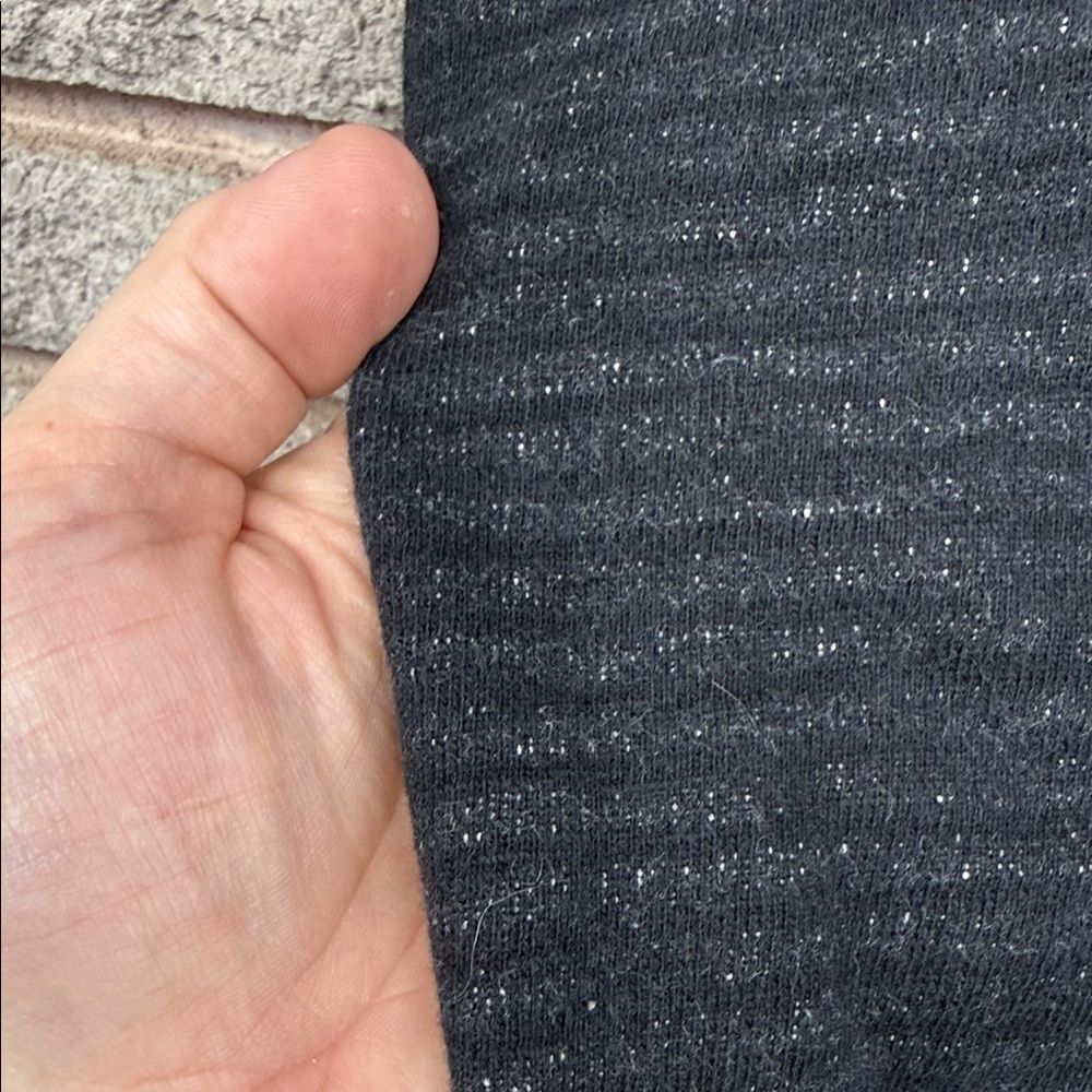 Simons Le 31 Black Textured Crewneck Sweater - Picture 4 of 6